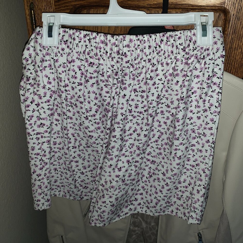 NWT The Loft Outlet Wrap Skort Floral, XS - Picture 2 of 3